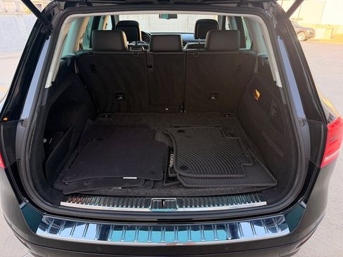 Used 2013 Volkswagen Touareg TDI AWD/4WD image 15