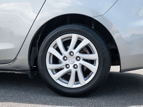 Used 2012 MAZDA MAZDA3 i Touring FWD image 15