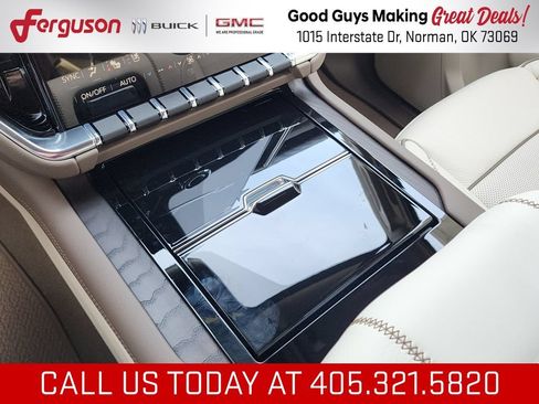 New 2026 GMC Yukon XL Denali w/ Denali Reserve Package AWD/4WD image 34