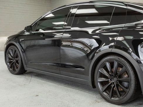 Used 2020 Tesla Model X Long Range AWD image 35