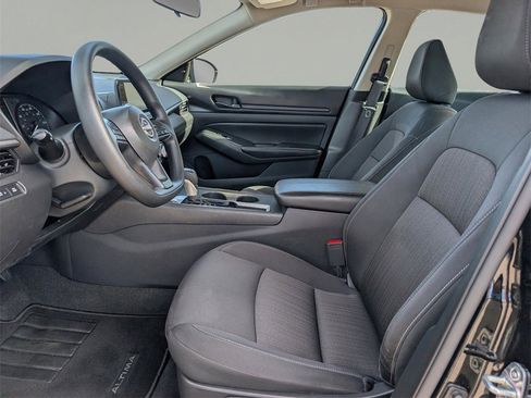 Used 2023 Nissan Altima 2.5 S image 16