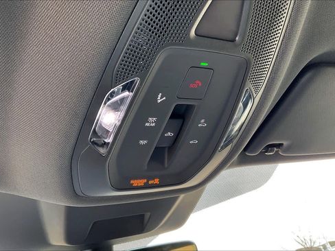 Certified 2025 Audi Q5 Premium Plus w/ Premium Plus image 33