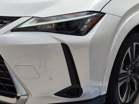 Used 2025 Lexus UX 300h AWD w/ Accessory Package (Z2) image 10