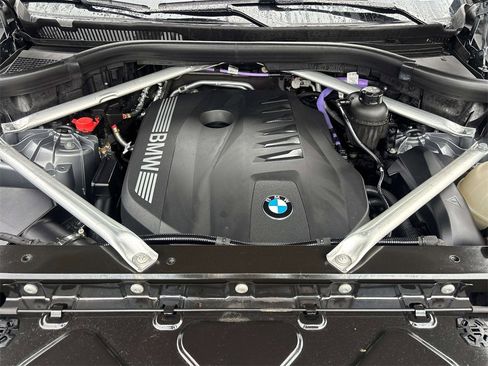 Used 2024 BMW X5 xDrive40i image 8