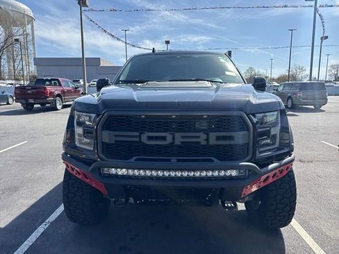 Used 2019 Ford F150 Raptor w/ Equipment Group 802A Luxury image 2