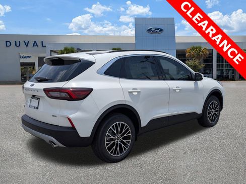 New 2025 Ford Escape SE image 19