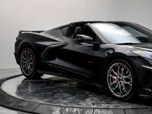 Used 2023 Chevrolet Corvette Stingray Premium Cpe w/ Z51 Performance Package image 28