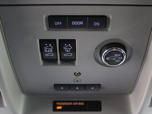 Used 2020 Chevrolet Tahoe Premier image 20