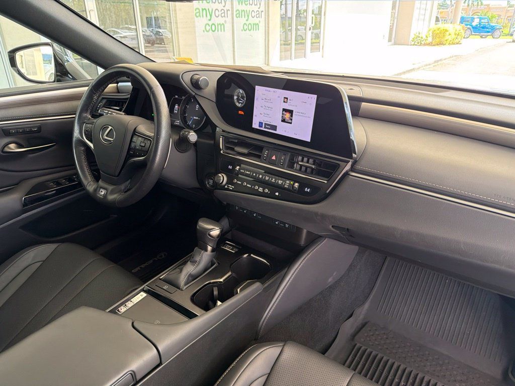 Used 2024 Lexus ES 350 F Sport w/ Accessory Package (Z2) FWD image 26