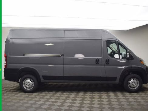 New 2026 RAM ProMaster 3500 w/ Premium Convenience Group image 4