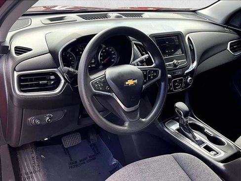 Used 2023 Chevrolet Equinox LT image 11