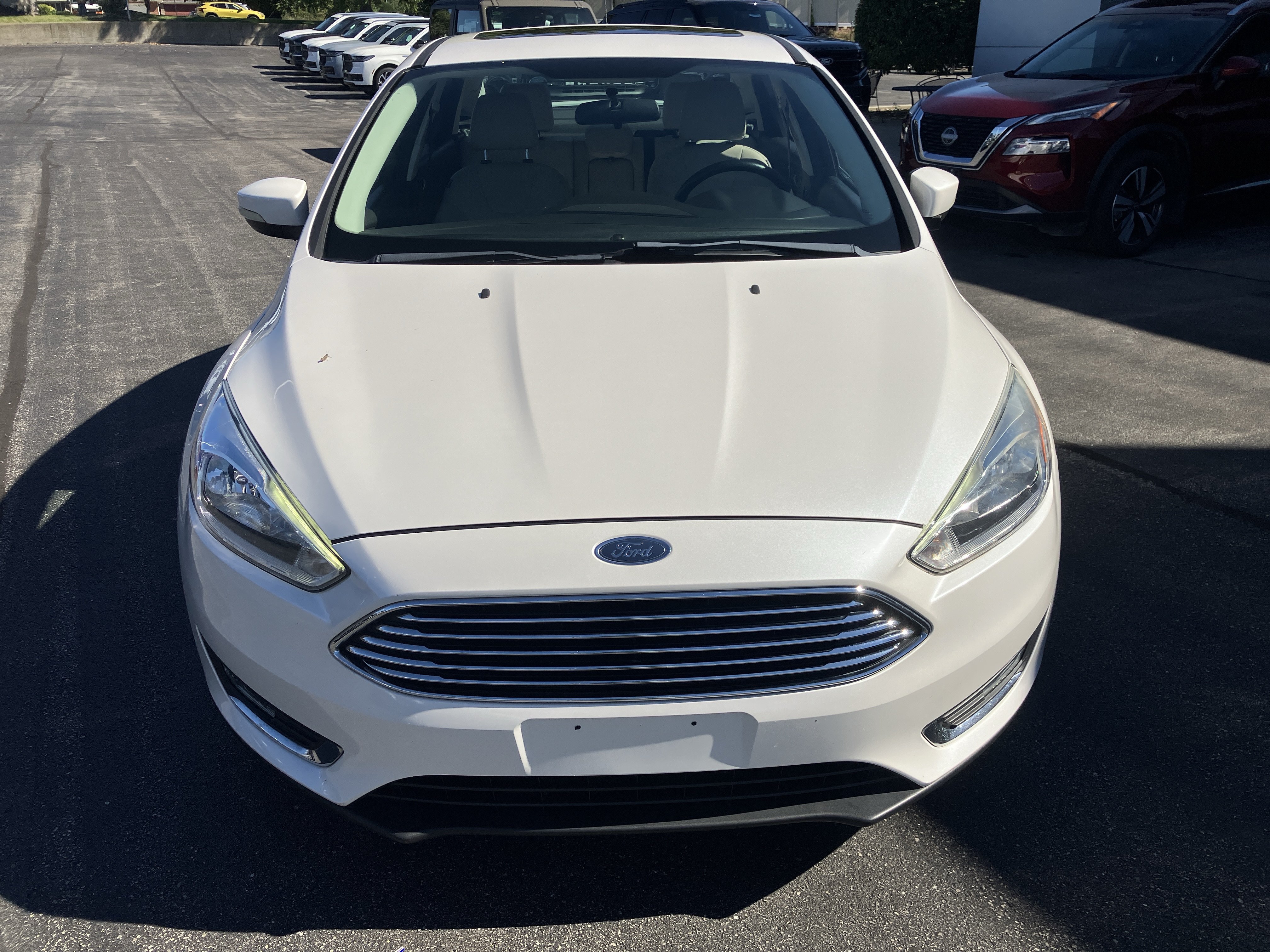 Used 2018 Ford Focus Titanium FWD image 2