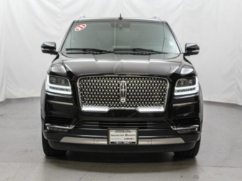 Used 2021 Lincoln Navigator L Reserve AWD/4WD image 4