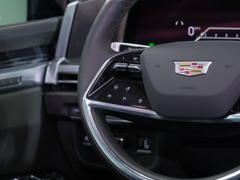 Used 2026 Cadillac Escalade ESV Sport image 69