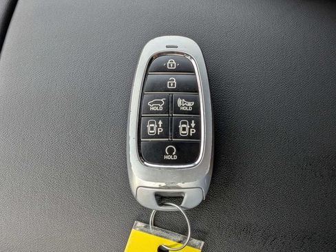 Used 2023 Hyundai Santa Fe Calligraphy AWD/4WD image 32