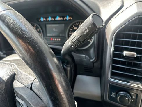 Used 2018 Ford F150 XLT w/ Equipment Group 302A Luxury AWD/4WD image 22