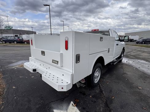 Used 2024 RAM 2500 Tradesman RWD image 4