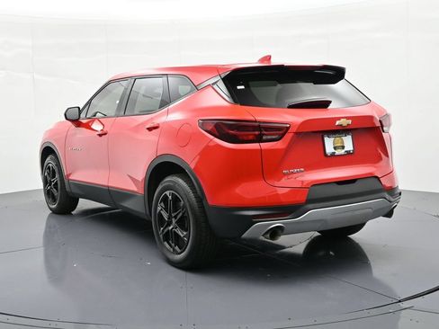 Used 2023 Chevrolet Blazer LT FWD image 8