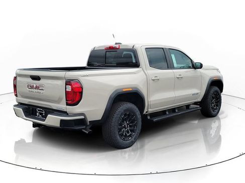 New 2026 GMC Canyon Elevation w/ Convenience Package AWD/4WD image 3
