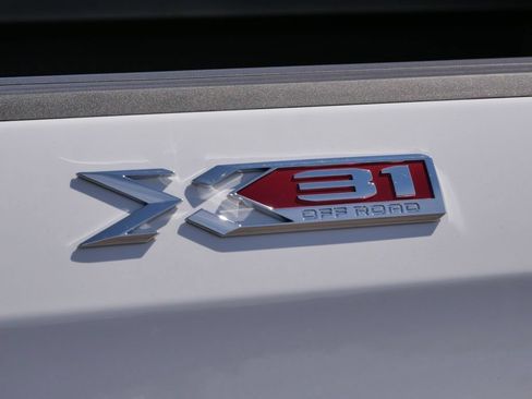 New 2026 GMC Sierra 1500 SLE AWD/4WD image 25