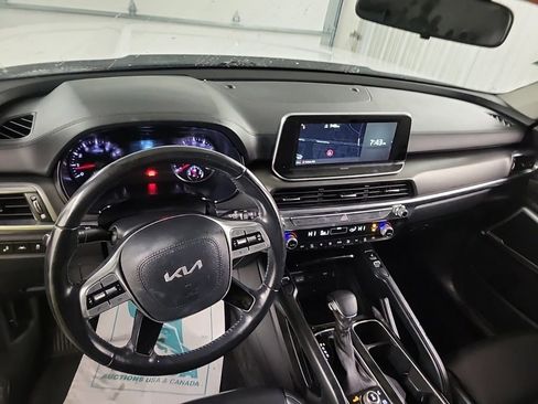 Used 2022 Kia Telluride S image 10