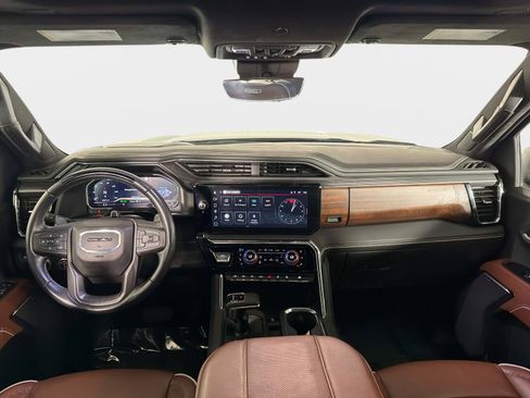 Used 2024 GMC Sierra 1500 Denali Ultimate AWD/4WD image 36