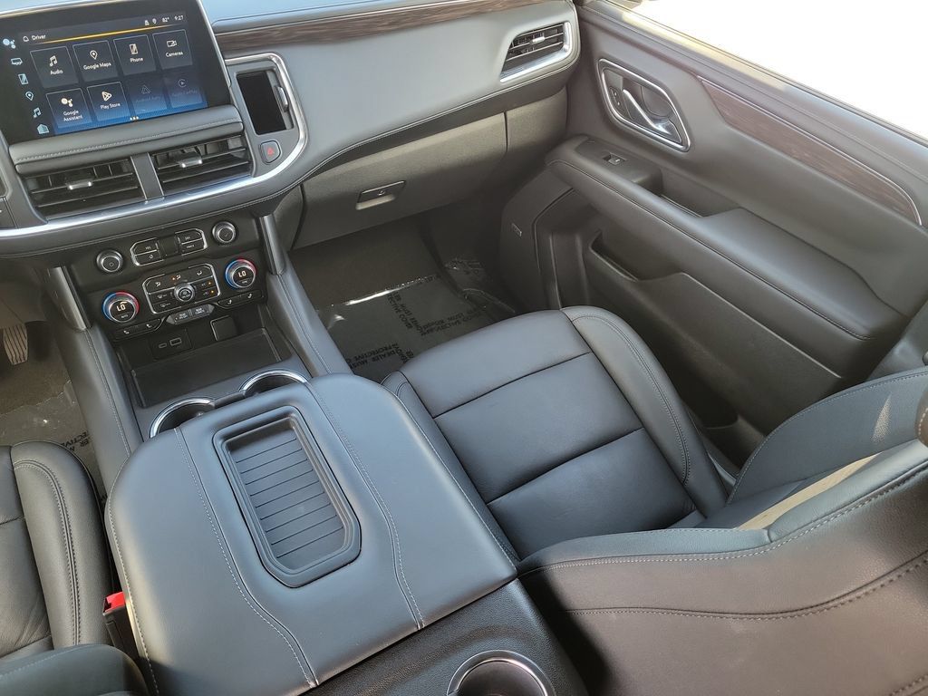 Used 2023 Chevrolet Tahoe LT w/ Luxury Package RWD image 10