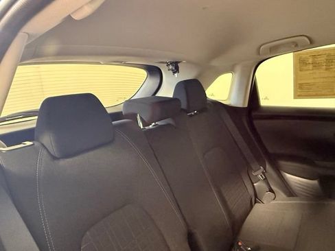 Used 2025 Honda HR-V LX image 40