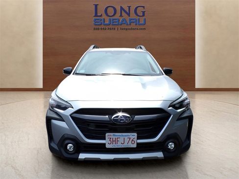 Used 2025 Subaru Outback Limited image 5