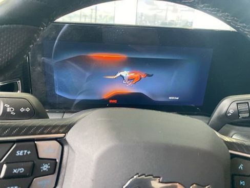 Used 2024 Ford Mustang GT Premium image 10