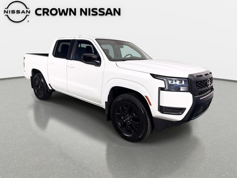 Certified 2026 Nissan Frontier SV w/ SV Convenience Package RWD image 3