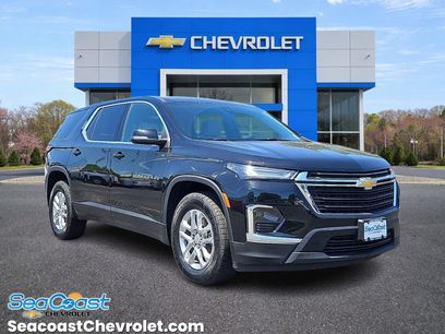 Used 2023 Chevrolet Traverse LS