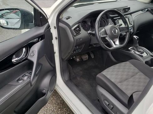 Used 2022 Nissan Rogue Sport SV AWD/4WD image 11