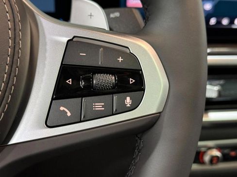 New 2026 BMW X6 xDrive40i w/ Executive Package image 34