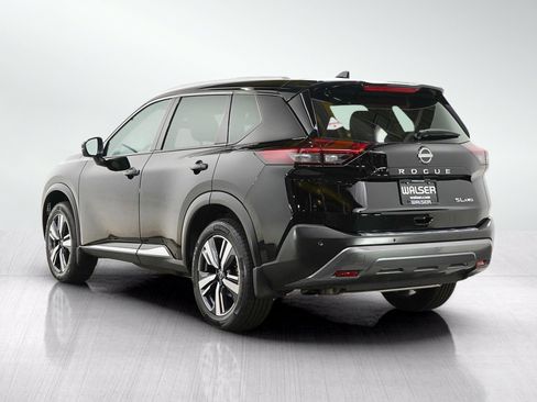 Used 2023 Nissan Rogue SL AWD/4WD image 4