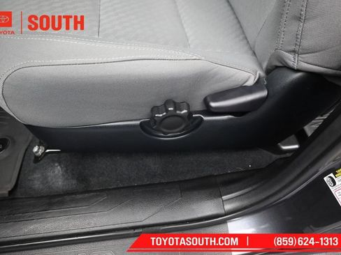 Used 2023 Toyota Tacoma SR AWD/4WD image 22