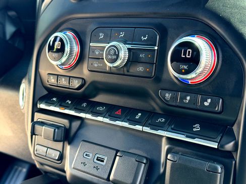 Used 2021 GMC Sierra 1500 AT4 w/ AT4 Premium Package image 54