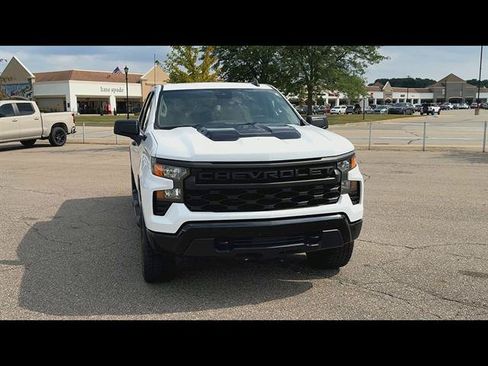 Used 2025 Chevrolet Silverado 1500 Custom Trail Boss w/ Turbomax Blackout Package AWD/4WD image 44