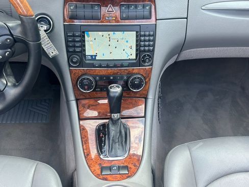 Used 2006 Mercedes-Benz CLK 500 Cabriolet image 39