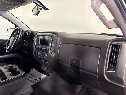 Used 2019 Chevrolet Silverado 1500 LD LT AWD/4WD image 32