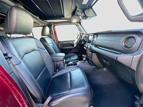 Certified 2021 Jeep Wrangler Unlimited Sahara image 26