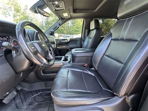 Used 2019 Chevrolet Silverado 1500 High Country image 12