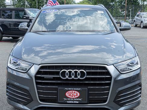 Used 2018 Audi Q3 2.0T Premium w/ Convenience Package AWD/4WD image 5