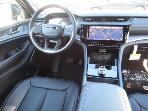 New 2026 Jeep Grand Cherokee Limited RWD image 13