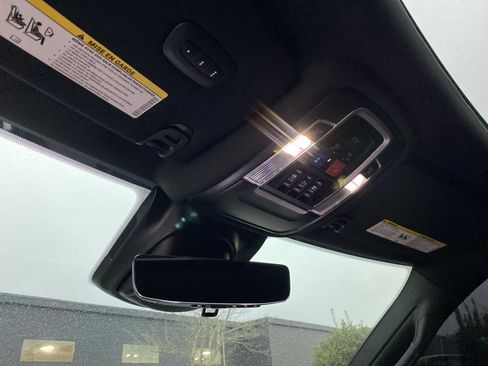 Used 2023 RAM 2500 Limited image 22