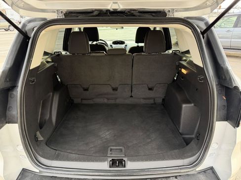 Used 2017 Ford Escape SE w/ SE Cold Weather Package image 26