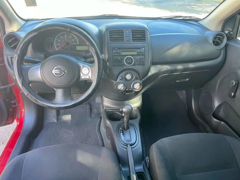 Used 2014 Nissan Versa S Plus FWD image 11