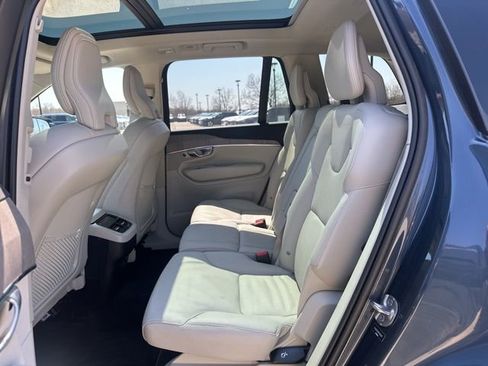Certified 2023 Volvo XC90 B6 Plus image 14
