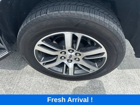 Used 2023 Ford Expedition XLT RWD image 21