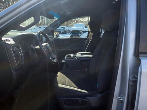 Used 2021 Chevrolet Silverado 1500 RST image 7